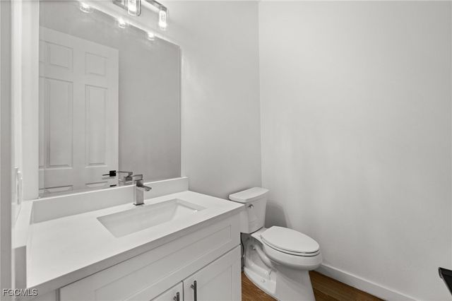 1916 Jefferson AVE, Fort Myers, FL 33901