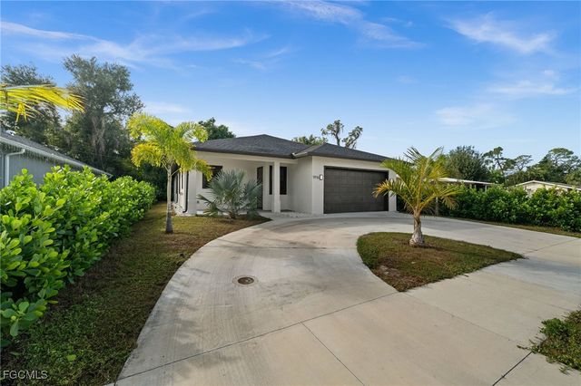 1916 Jefferson AVE, Fort Myers, FL 33901