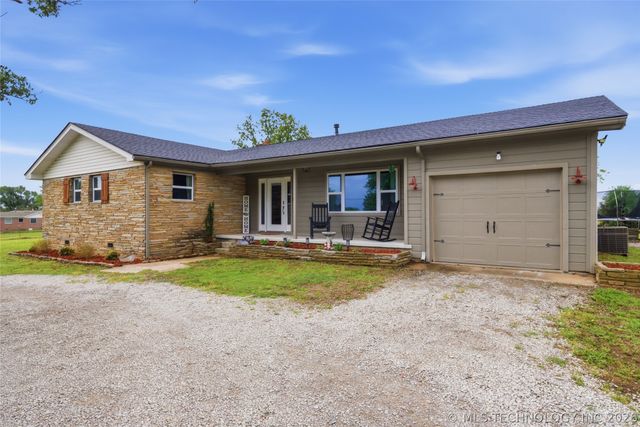 10104 E 136th Street N, Collinsville, OK 74021