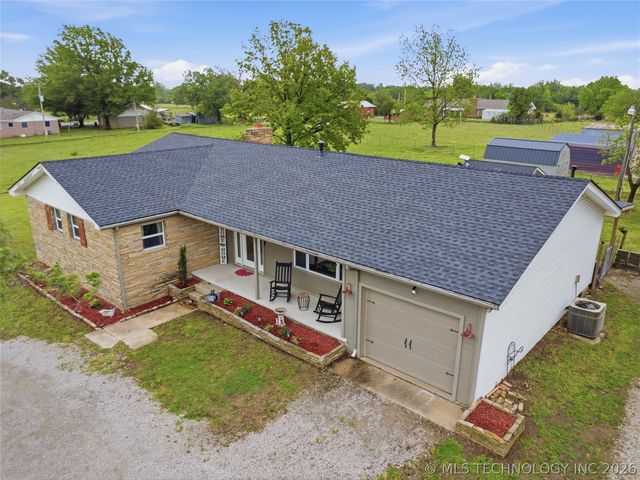 10104 E 136th Street N, Collinsville, OK 74021
