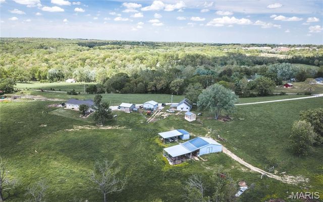 1560 Hinson Lane, St Clair, MO 63077