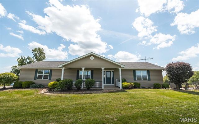 1560 Hinson Lane, St Clair, MO 63077