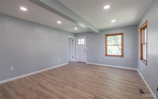 1560 Hinson Lane, St Clair, MO 63077