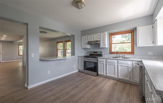 1560 Hinson Lane, St Clair, MO 63077