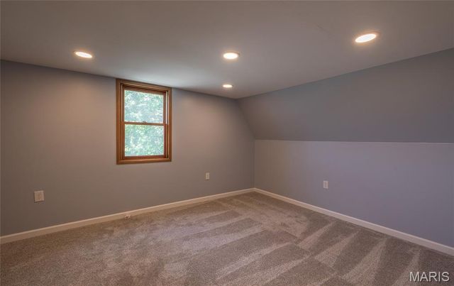 1560 Hinson Lane, St Clair, MO 63077