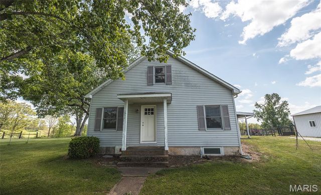 1560 Hinson Lane, St Clair, MO 63077