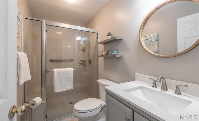 1560 Hinson Lane, St Clair, MO 63077