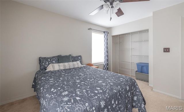 1560 Hinson Lane, St Clair, MO 63077