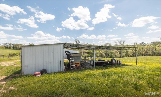 1560 Hinson Lane, St Clair, MO 63077