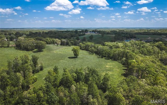 1560 Hinson Lane, St Clair, MO 63077