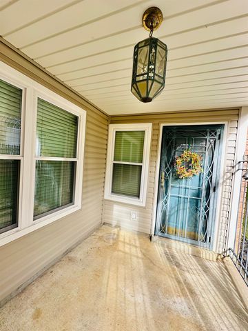 1164 BRADY HOLLOW LN, Cordova, TN 38016