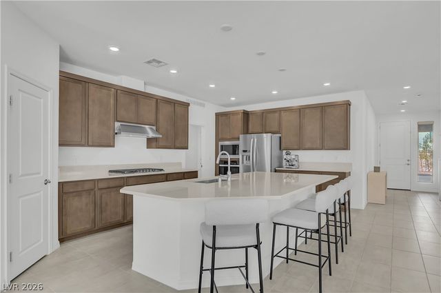 7769 Vibrant Peak Avenue, Las Vegas, NV 89113