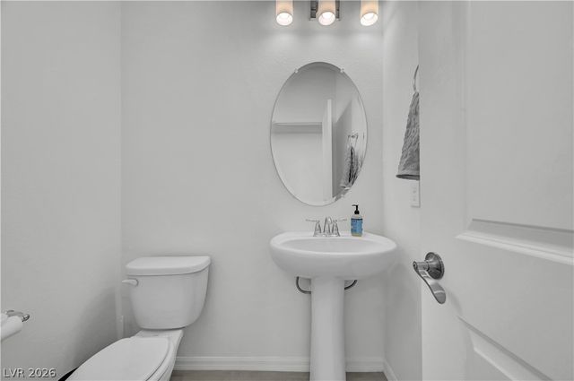 7769 Vibrant Peak Avenue, Las Vegas, NV 89113