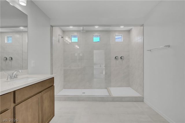 7769 Vibrant Peak Avenue, Las Vegas, NV 89113