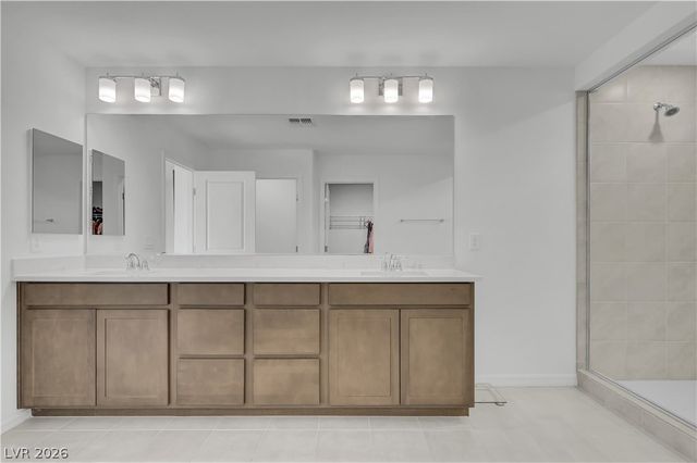 7769 Vibrant Peak Avenue, Las Vegas, NV 89113