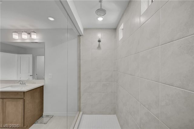 7769 Vibrant Peak Avenue, Las Vegas, NV 89113