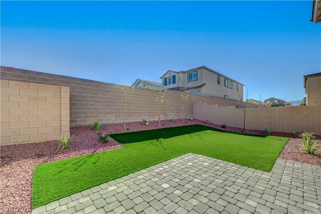 7769 Vibrant Peak Avenue, Las Vegas, NV 89113