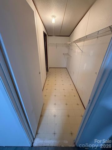 430 Silk And Tassel Row, Cleveland, NC 27013