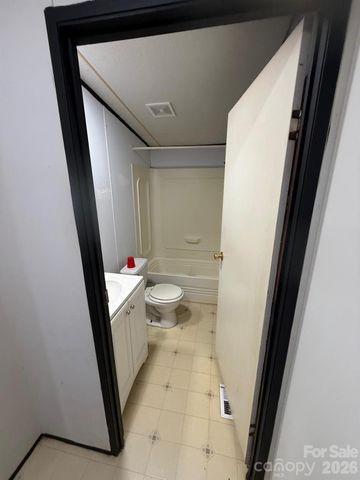 430 Silk And Tassel Row, Cleveland, NC 27013