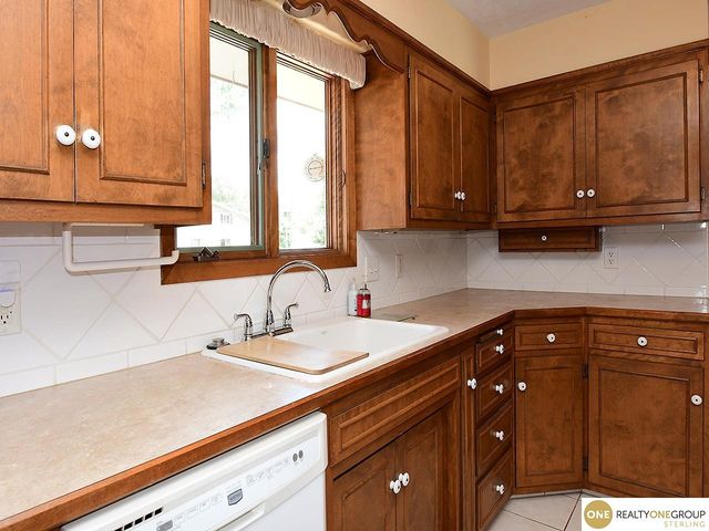 1810 Frederiksen Street, Fremont, NE 68025