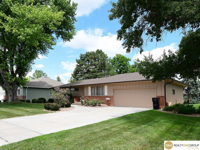 1810 Frederiksen Street, Fremont, NE 68025