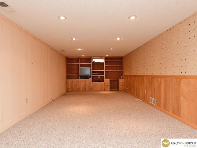 1810 Frederiksen Street, Fremont, NE 68025
