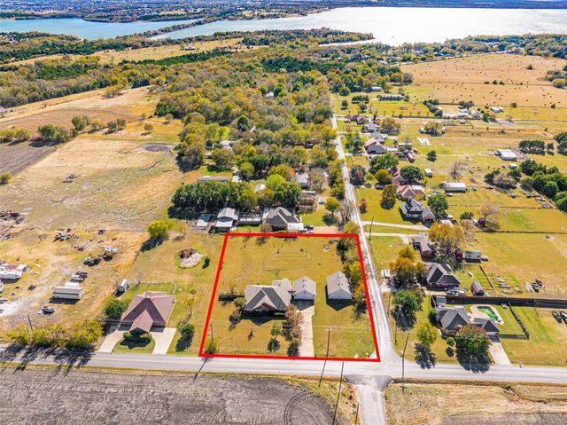 14184 County Road 489, Nevada, TX 75173