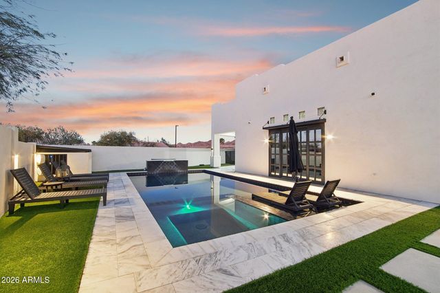 18190 W SANTA ALBERTA Lane, Goodyear, AZ 85338