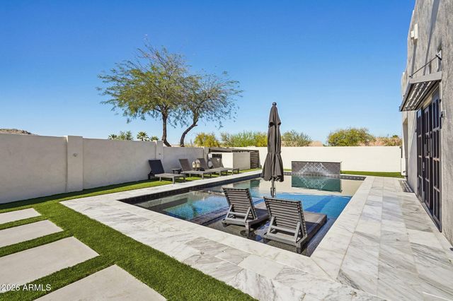 18190 W SANTA ALBERTA Lane, Goodyear, AZ 85338