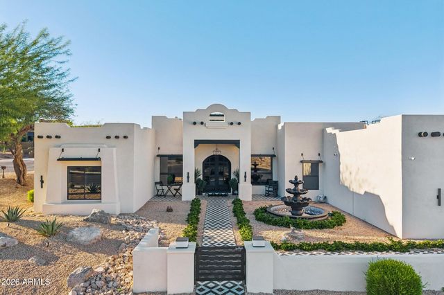 18190 W SANTA ALBERTA Lane, Goodyear, AZ 85338