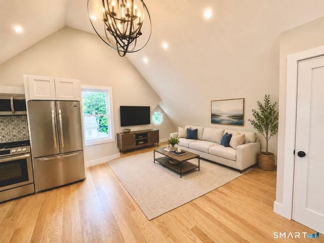 25 Quintard Avenue B, Norwalk, CT 06854