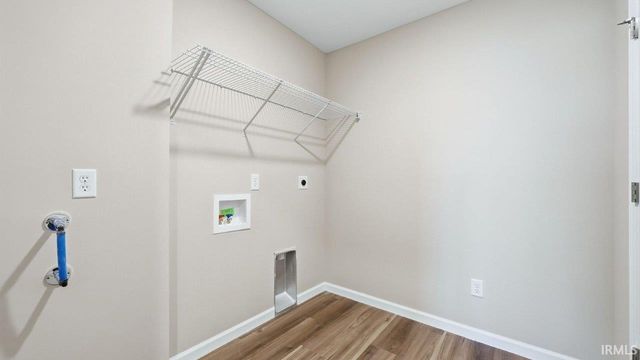 1004 Butler Lake Court, Fort Wayne, IN 46818