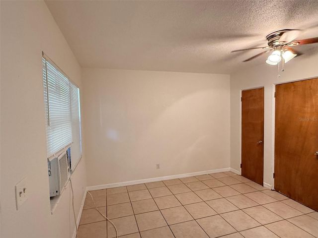 2404 10TH STREET W 4, Bradenton, FL 34205