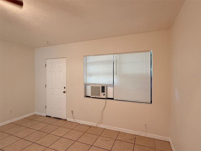 2404 10TH STREET W 4, Bradenton, FL 34205