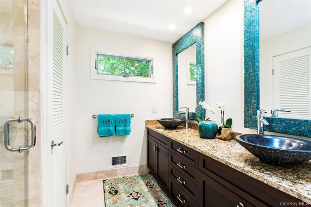 605 Shore Walk, Fire Island Pines, NY 11782