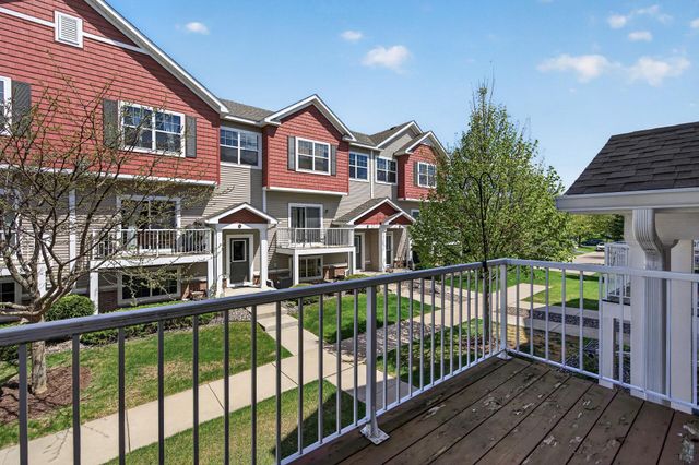 1957 Commonwealth Boulevard 4, Chanhassen, MN 55317