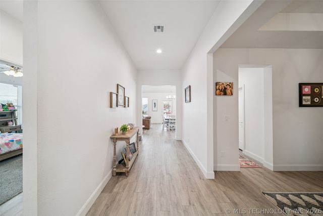 2921 N Front Road, Catoosa, OK 74015