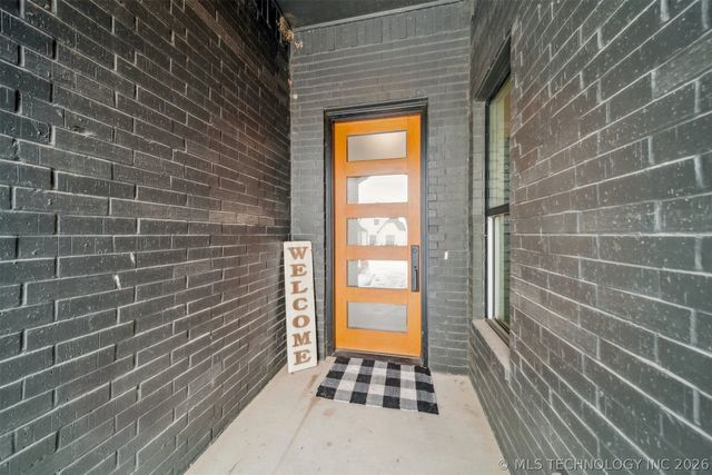 2921 N Front Road, Catoosa, OK 74015