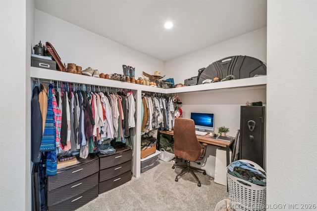 2921 N Front Road, Catoosa, OK 74015