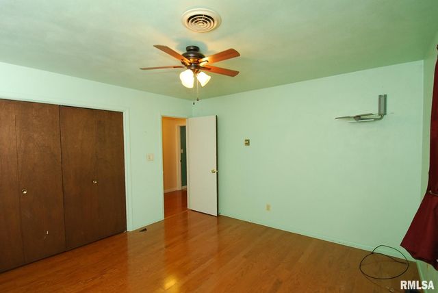 11105 W WOODHAVEN Drive, Hanna City, IL 61536