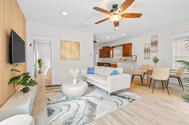 7413 S ELLIOTT STREET, Tampa, FL 33616