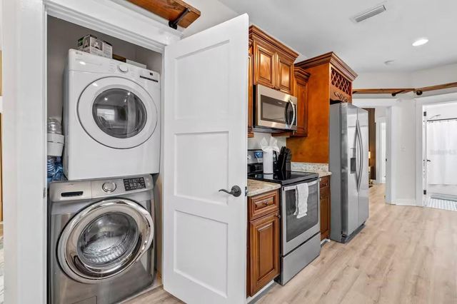 7413 S ELLIOTT STREET, Tampa, FL 33616