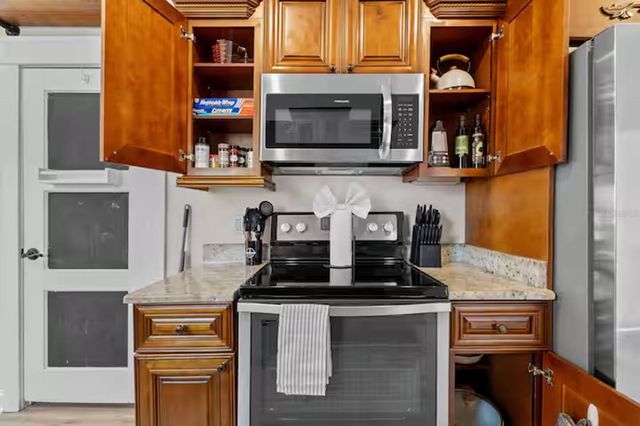 7413 S ELLIOTT STREET, Tampa, FL 33616