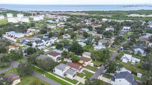 7413 S ELLIOTT STREET, Tampa, FL 33616