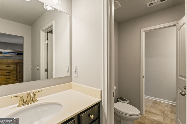 660 Genesee Point, Newnan, GA 30263