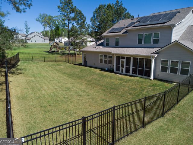 660 Genesee Point, Newnan, GA 30263