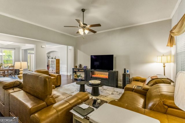 660 Genesee Point, Newnan, GA 30263