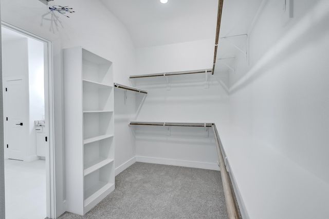 2255 S Pine Island Road, Beaumont, TX 77713