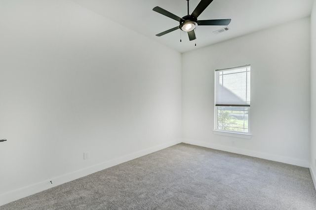 2255 S Pine Island Road, Beaumont, TX 77713