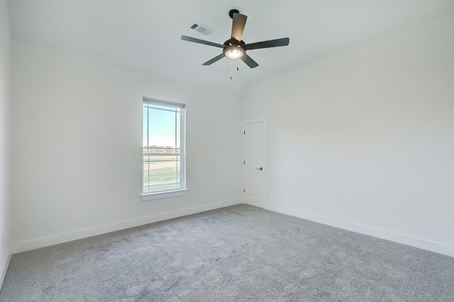 2255 S Pine Island Road, Beaumont, TX 77713